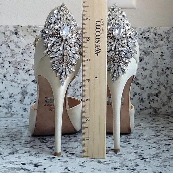 Badgley Mischka Bridal heels - Picture 7 of 12